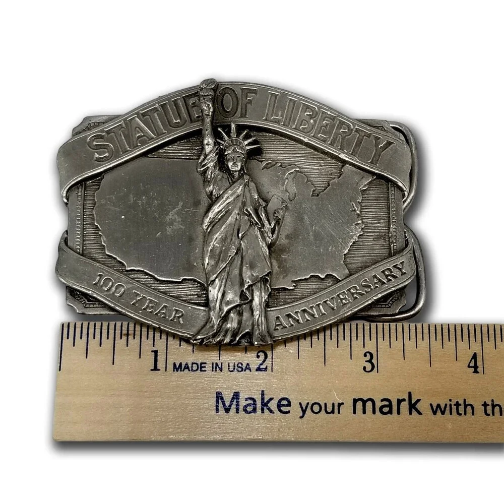 1984 Statue of Liberty Belt Buckle –100 Year Anniversary USA with Built-In Stand